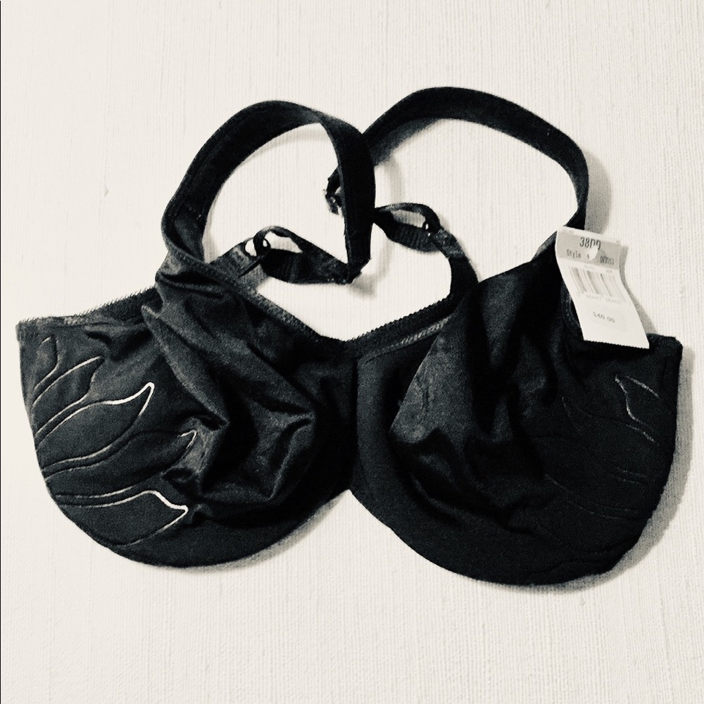 38DD underwire bra